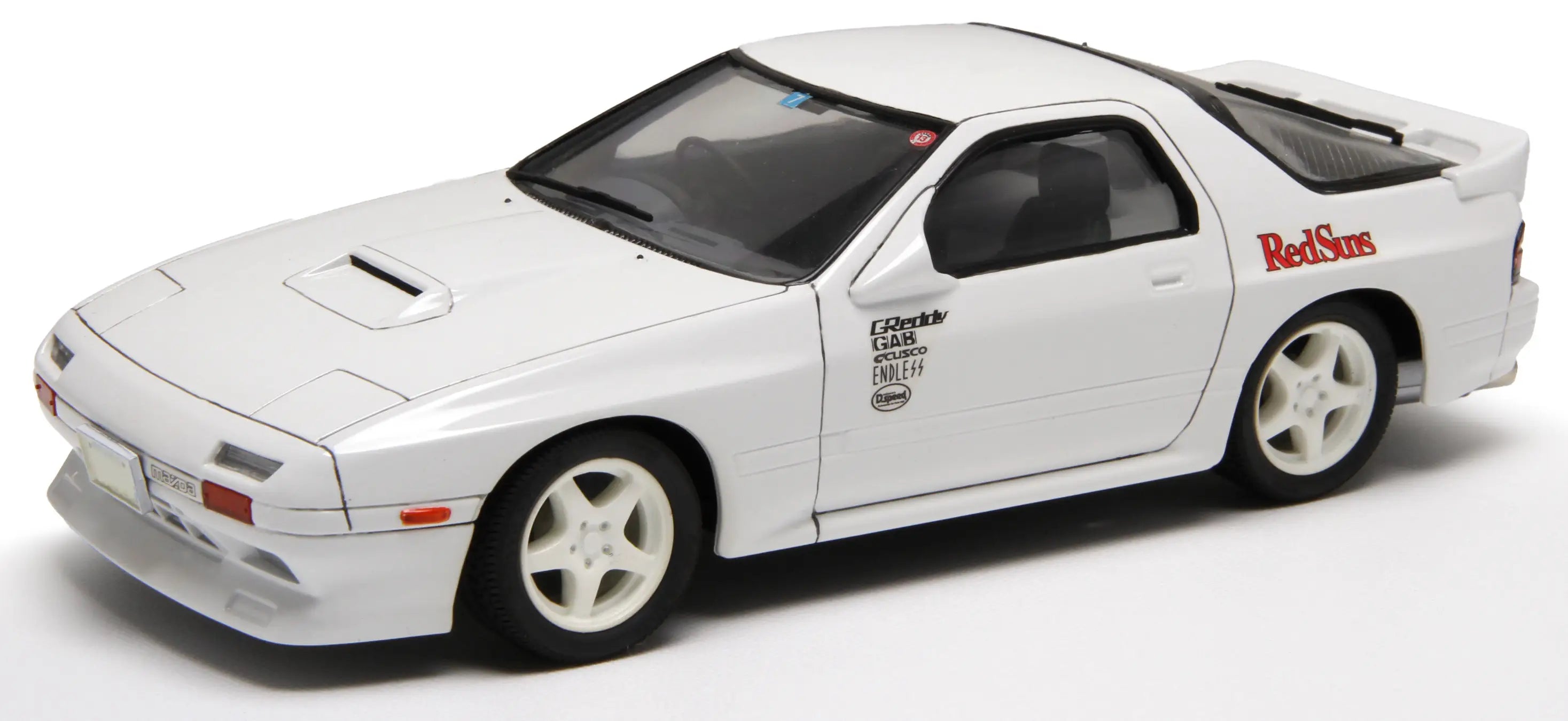 Fujimi 1/24 ISD-005 Initial D, EX-1 Savanna RX-7 FC3S Late Ryosuke Takahashi Special Edition (w/Character Acrylic Stand)