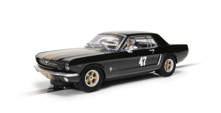 Scalextric 1/32 Ford Mustang Slot Car (Black & Gold)