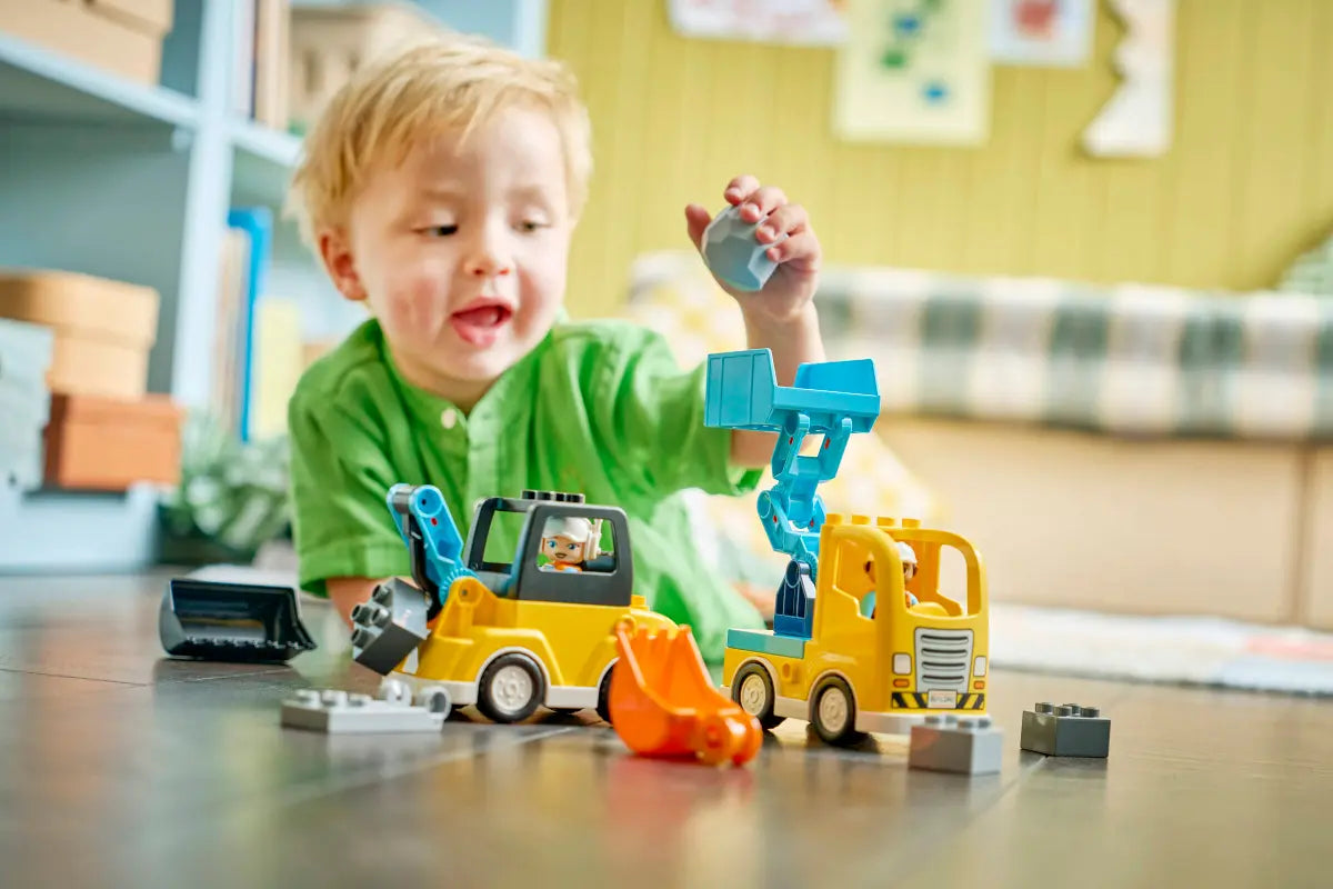 LEGO® DUPLO: 3 in 1 Construction Vehicles