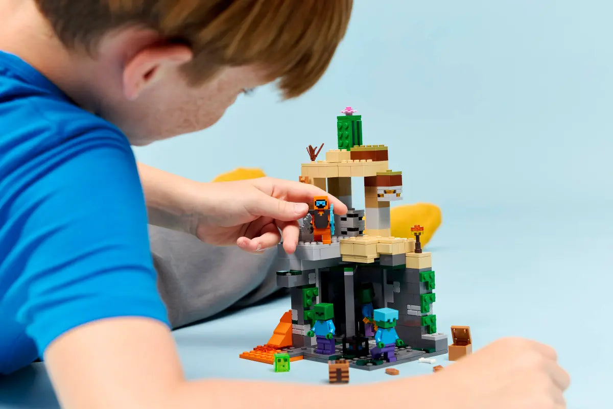 LEGO Minecraft: Zombie Dungeon