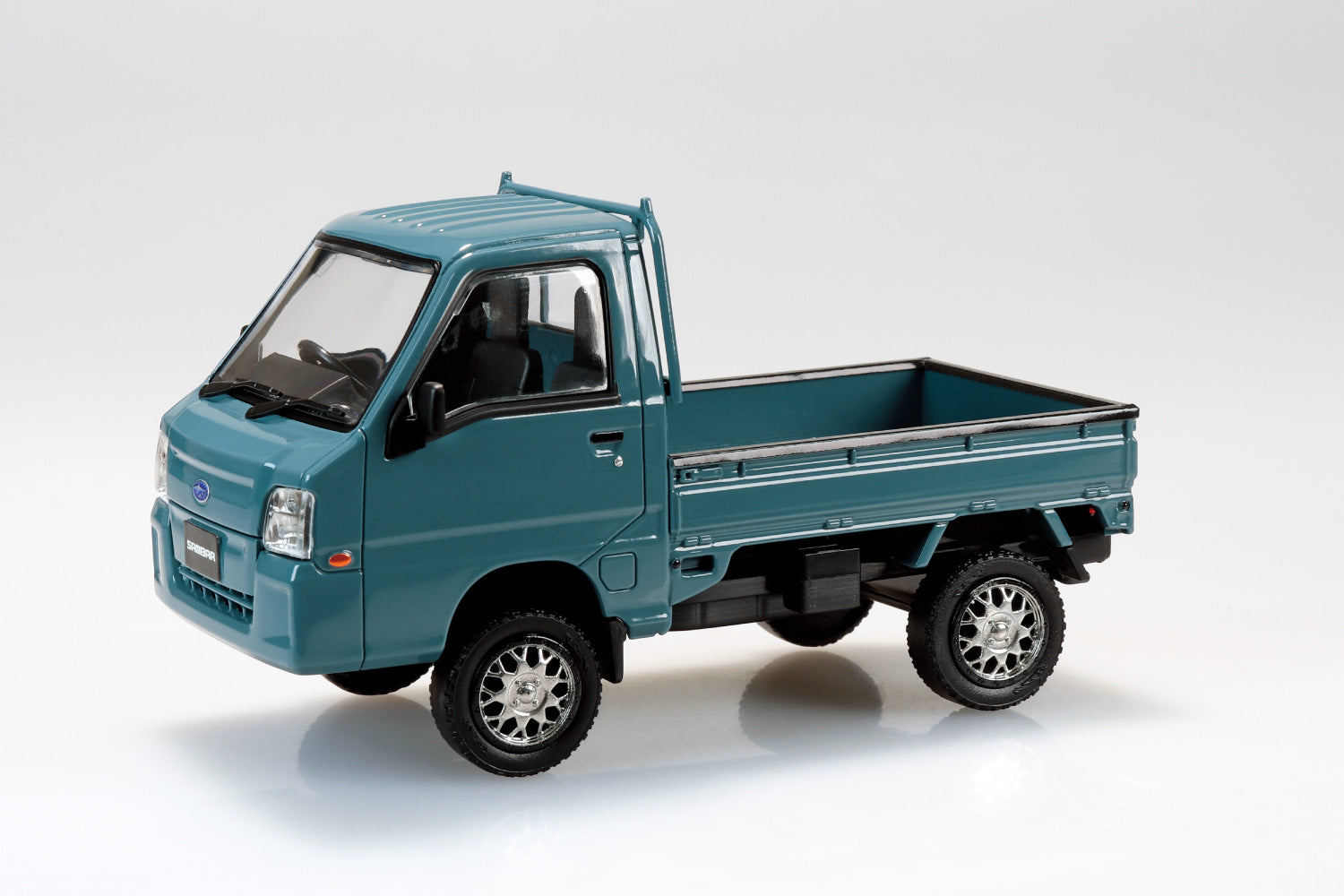 Aoshima 1/32 Subaru Sambar Truck Custom Wheels Model Kit (Blue Gray)