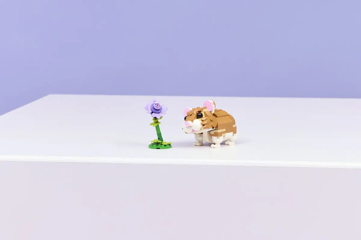 LEGO Creator: Cute Hamster with a Flower