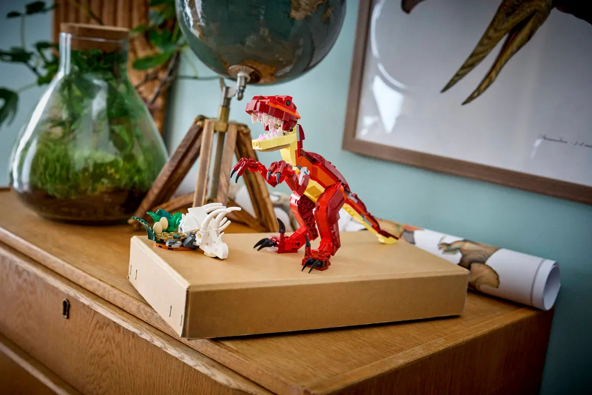 LEGO Creator: Fierce Dinosaur