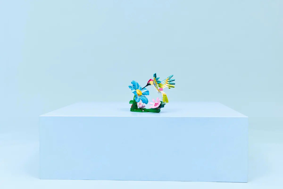 LEGO Creator: Wild Animals: Colorful Hummingbird