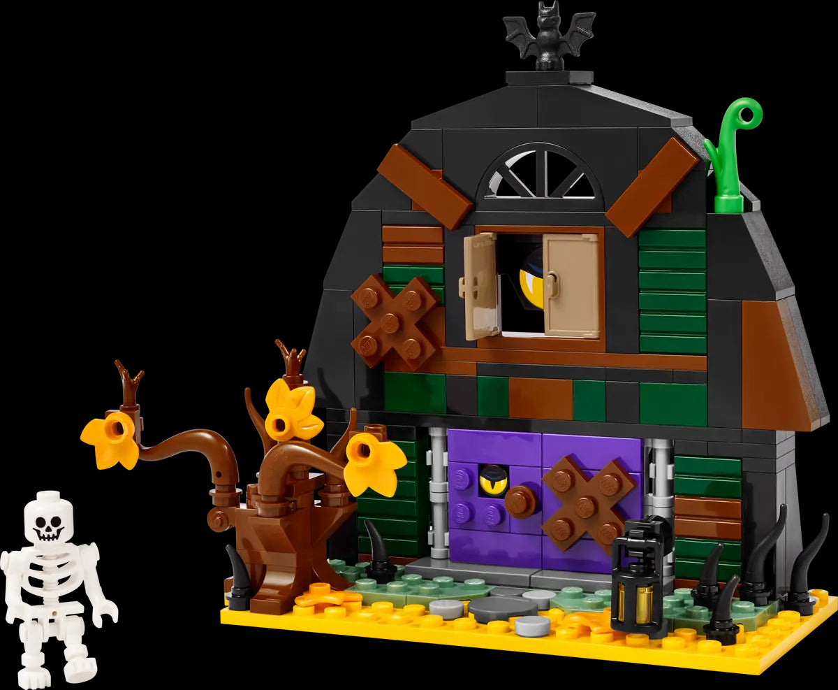 LEGO® Icons: Halloween Barn