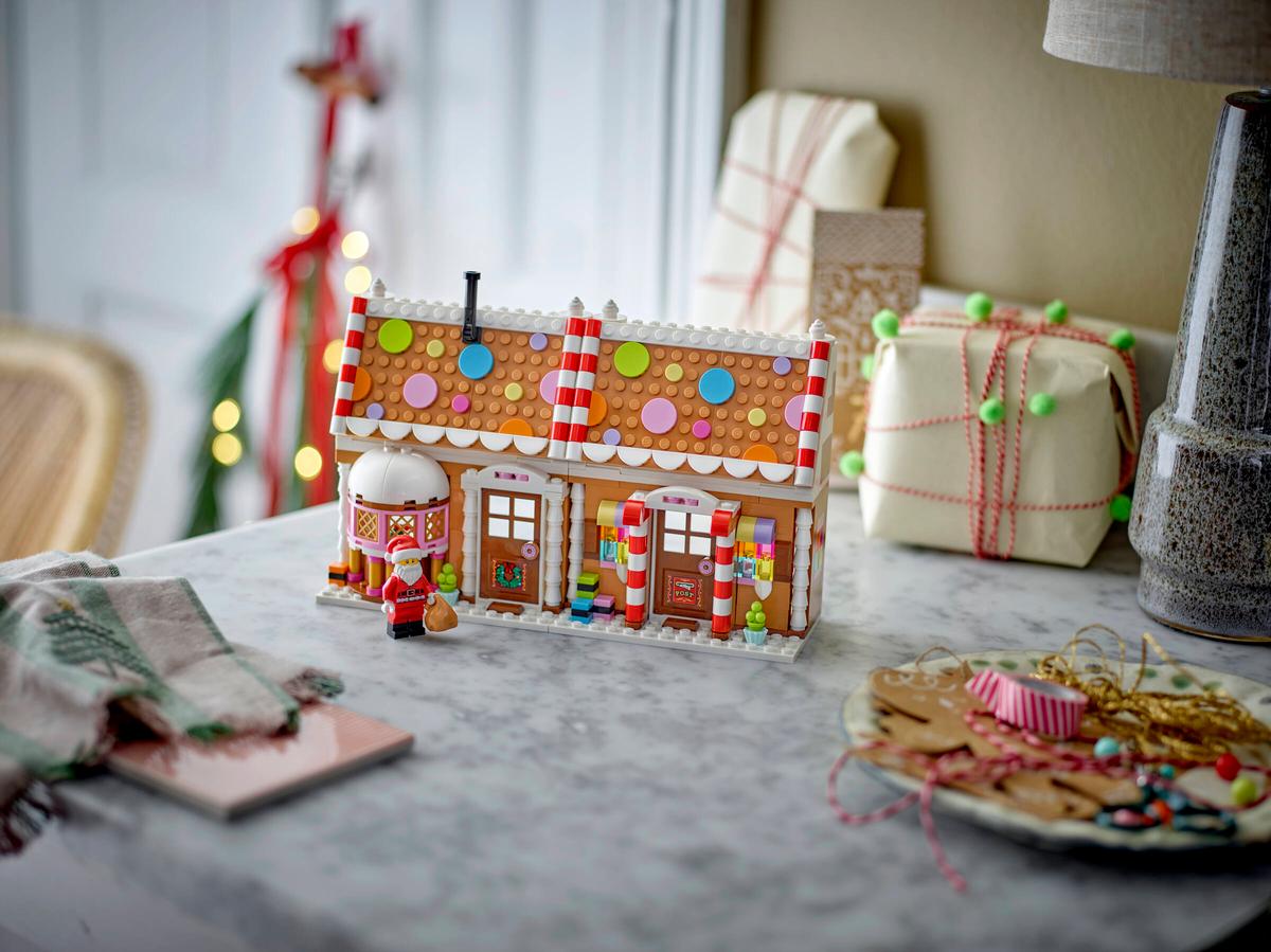 LEGO® Other: Gingerbread House