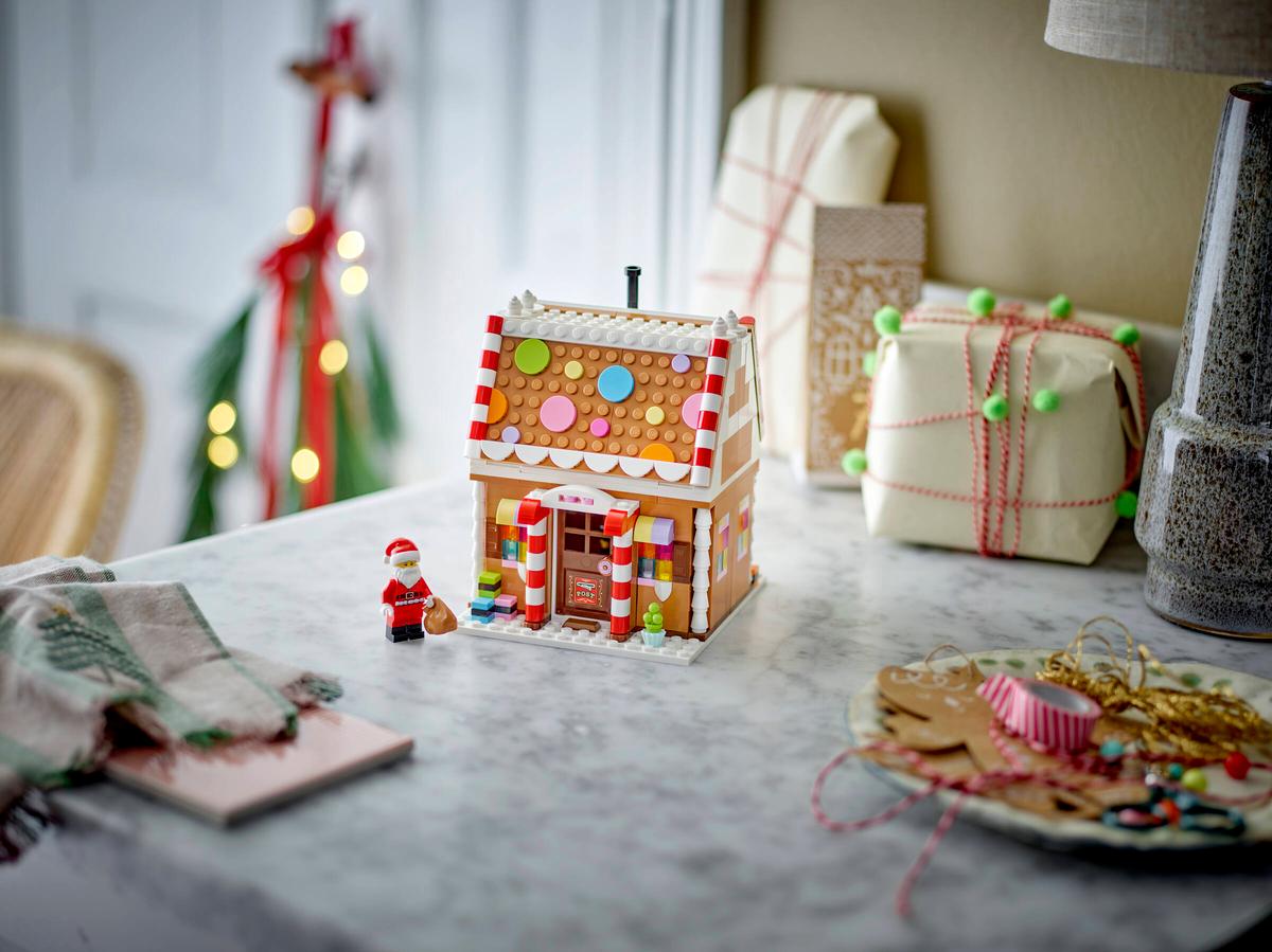 LEGO® Other: Gingerbread House