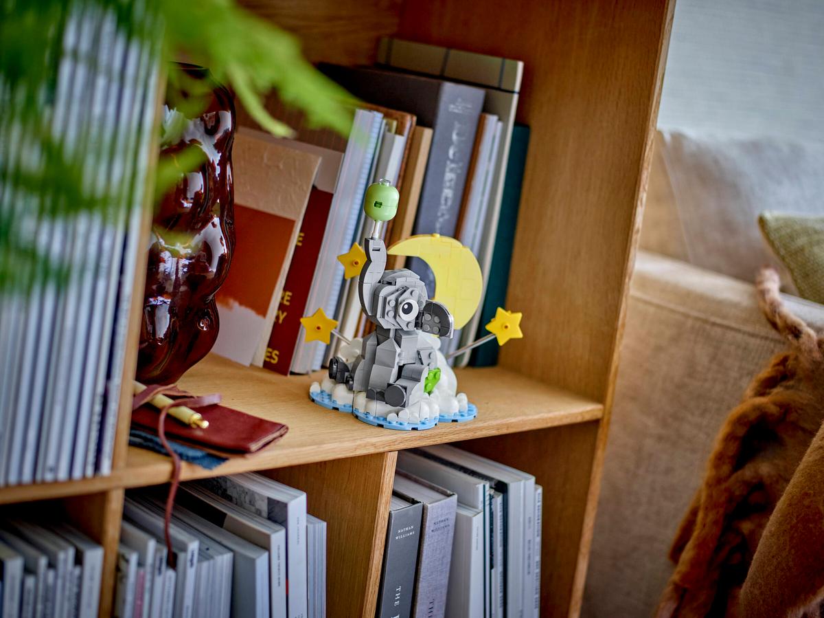 LEGO® Other: Baby Elephant in the Sky