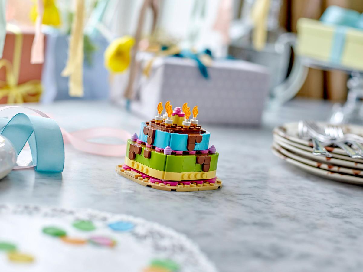 LEGO® Other: Birthday Party Cake