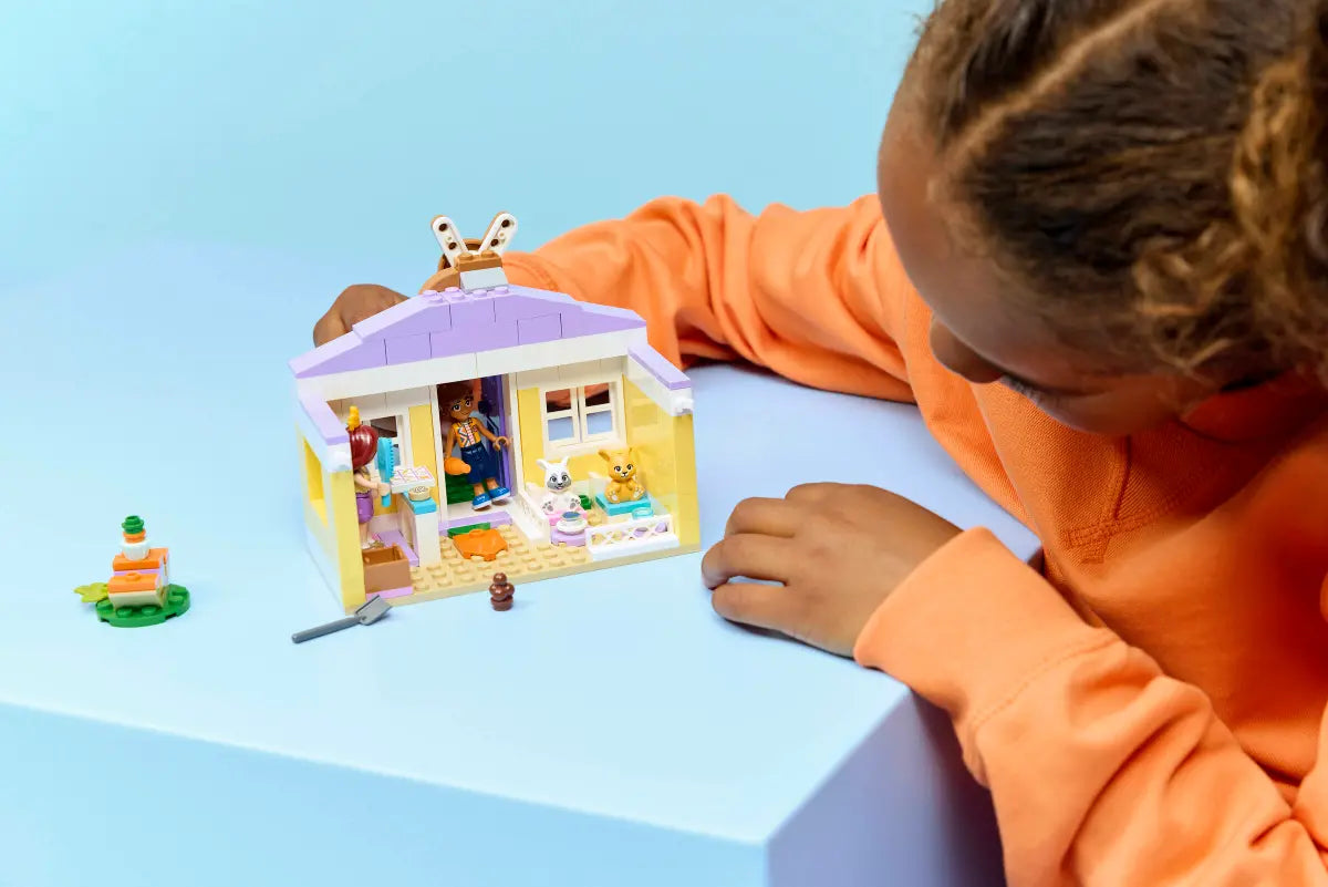 LEGO® Friends™: Heartlake City Bunny Hotel
