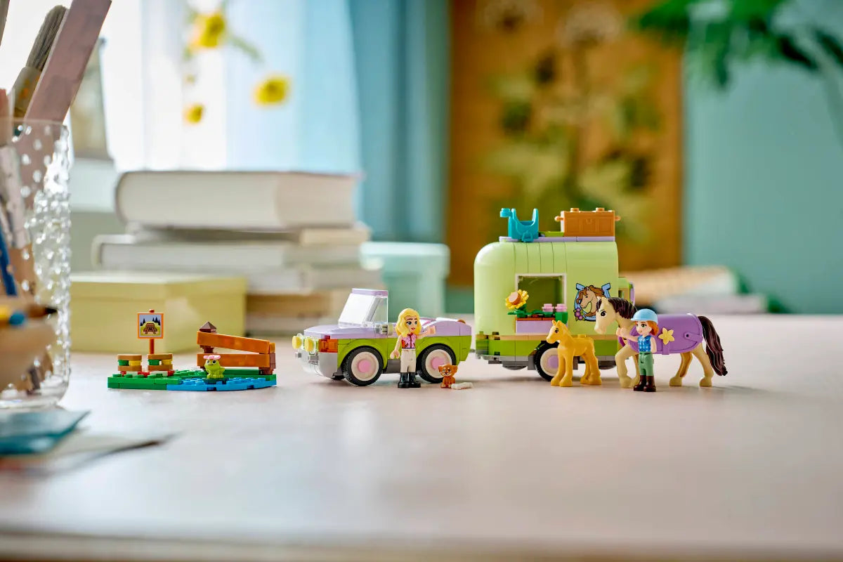 LEGO® Friends™: Horse & Baby Foal Trailer