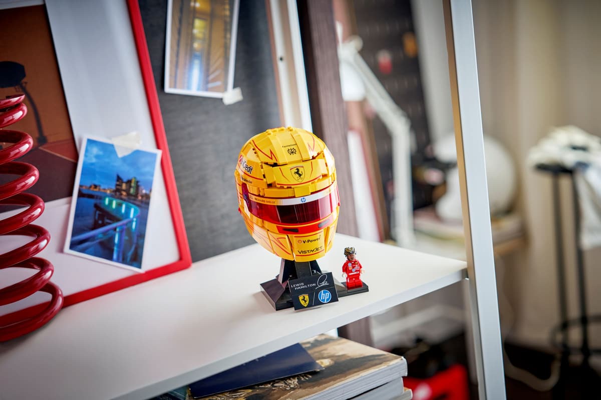 LEGO® Editions: Scuderia Ferrari HP Lewis Hamilton Helmet