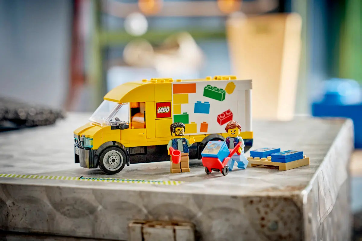 LEGO® City: The LEGO® Van