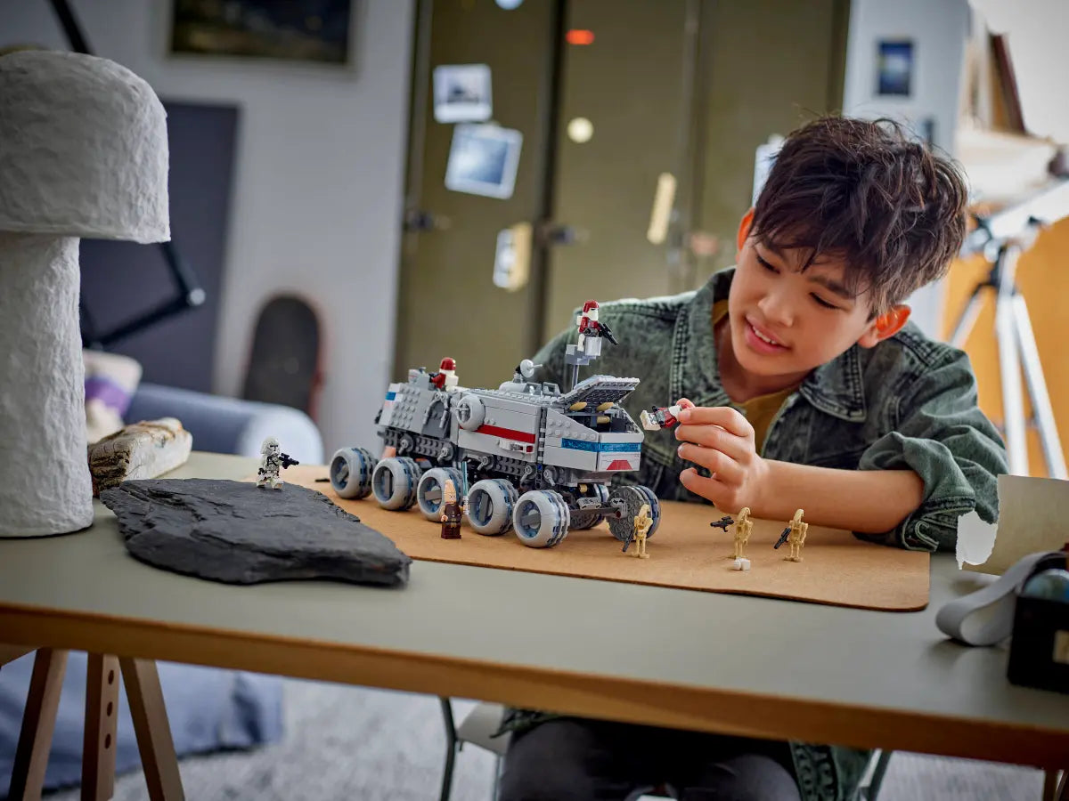 LEGO® Star Wars: Republic Juggernaut