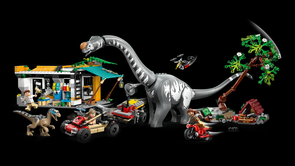 LEGO® Jurassic World: Raptor & Titanosaurus Tracking Mission