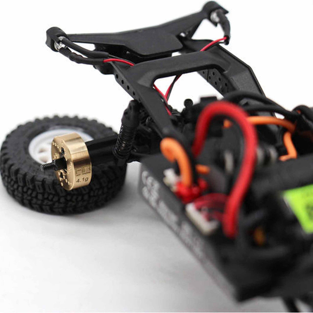 Hot Racing SCX30 4.1g Brass Rear Hub