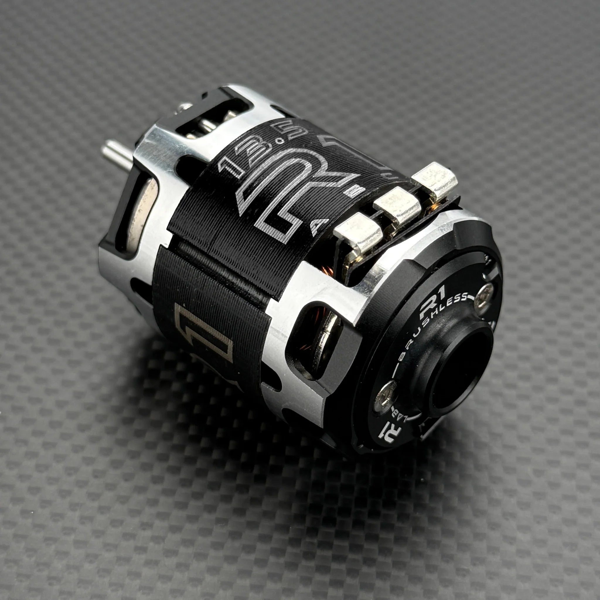 R1 Wurks V30 13.5T 2025 ROAR Approved Brushless Motor