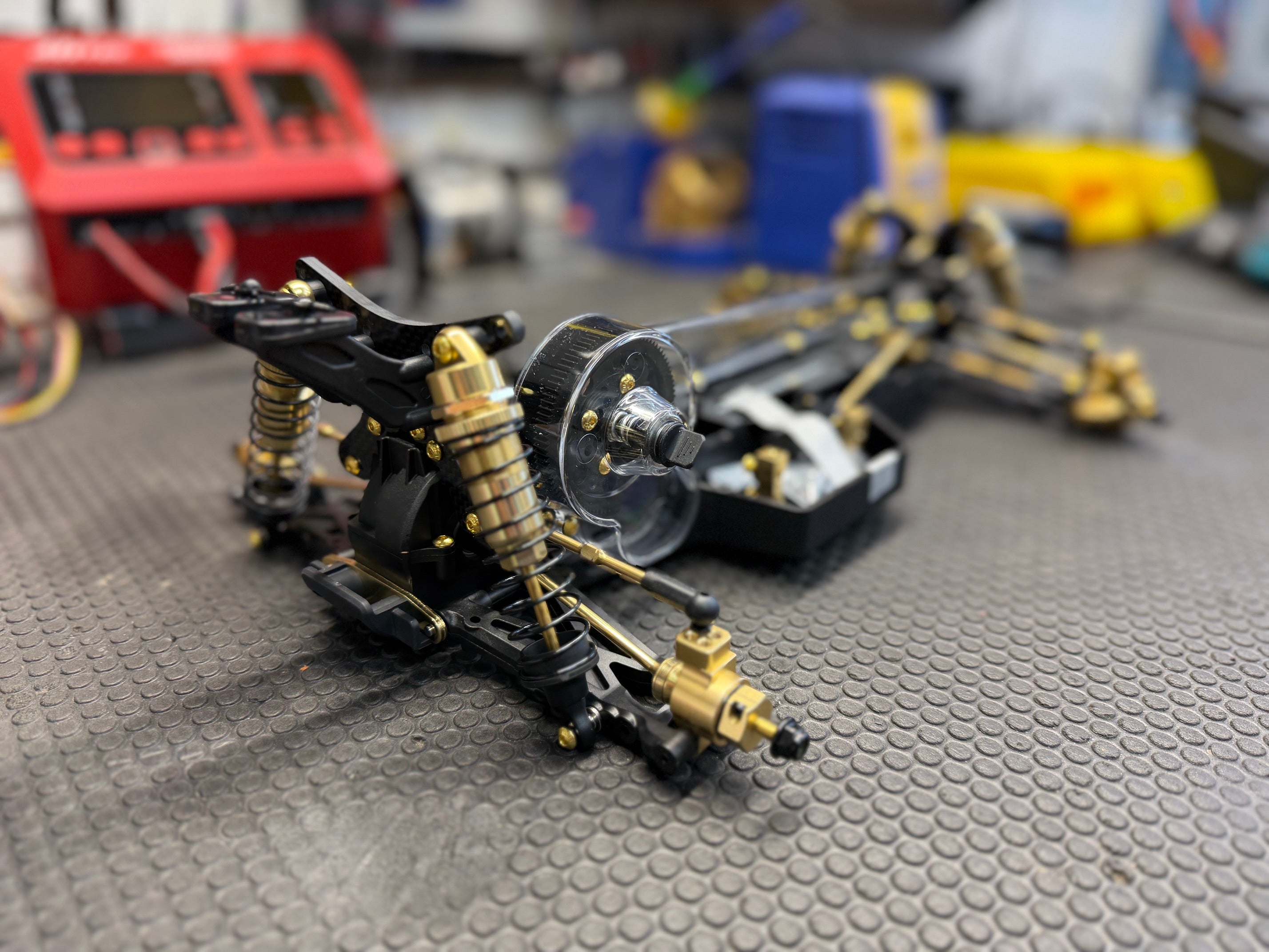 Hirosaka RC Family 50th Anniversary XTRADA GOLD FAMILY – Limited Edition