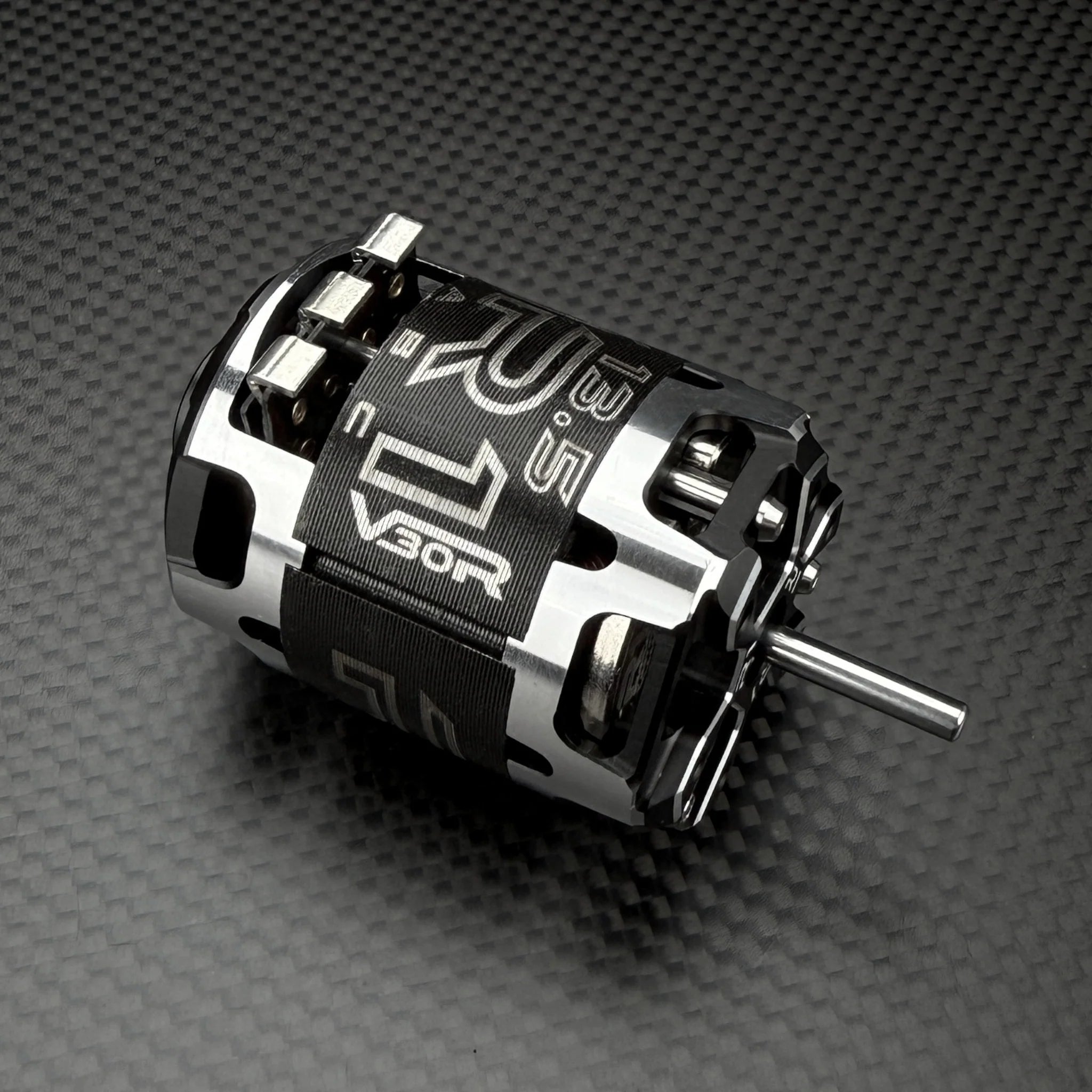 R1 Wurks V30R 13.5T Brushless Motor (IFMAR WORLDS 2026)