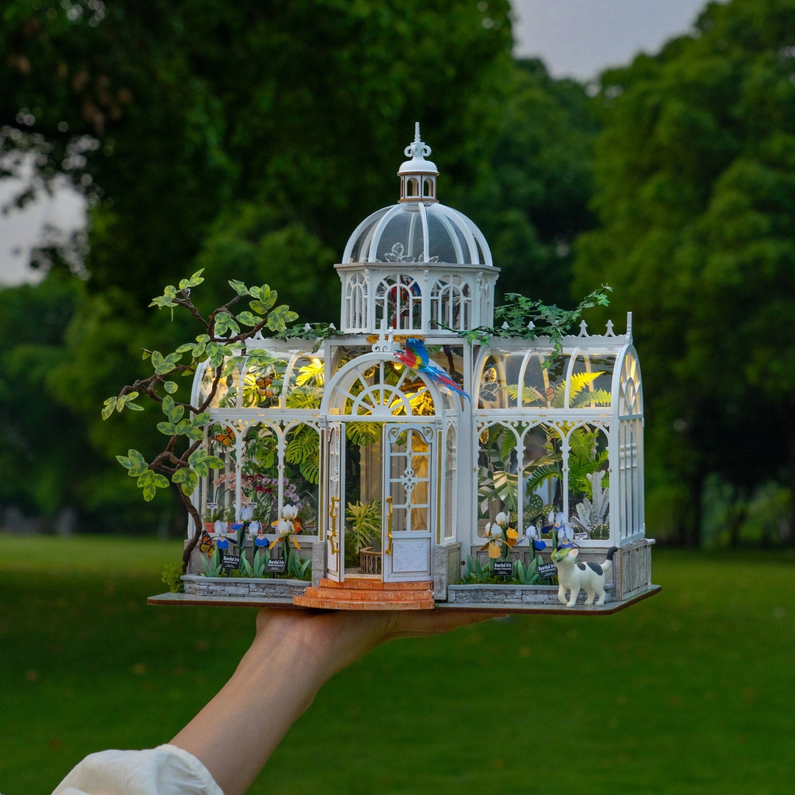 Rolife DIY Miniature House - Oxygen Oasis
