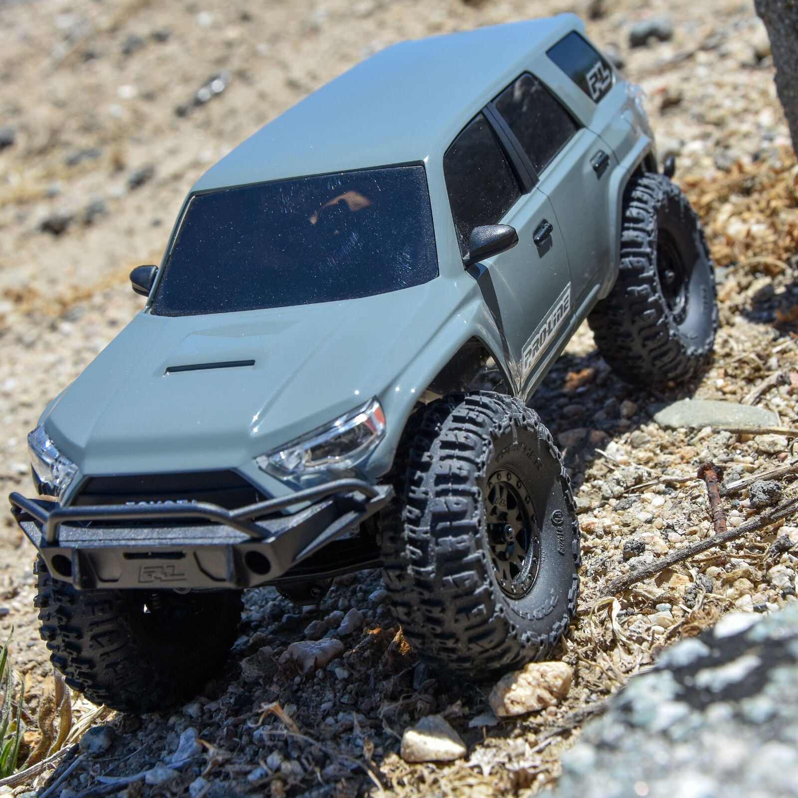 Pro-Line SCX24 1/24 2024 Toyota 4Runner TRD Pro Hard Body Unassembled (Gray)