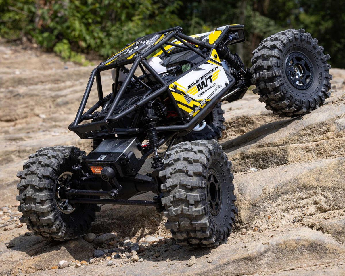 Axial UTB18 Capra 4WS 1/18 RTR 4WD Unlimited Trail Buggy (Yellow) w/2.4GHz Radio, Battery & Charger