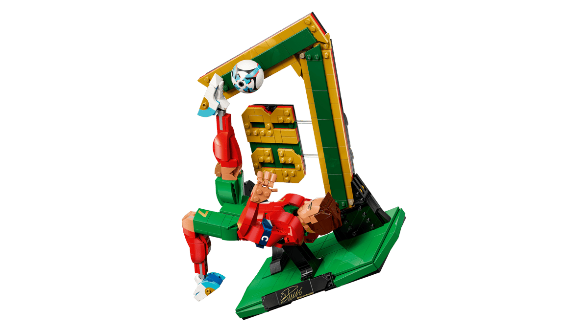 LEGO® Editions: Cristiano Ronaldo – Soccer Legend