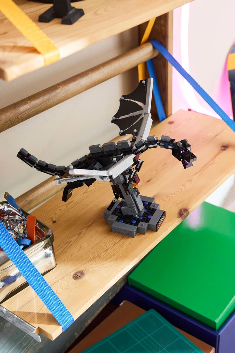 LEGO® Minecraft: The Ender Dragon