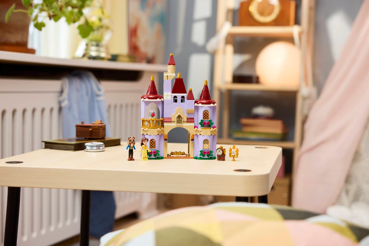 LEGO® Disney: Belle & the Beast's Enchanted Castle