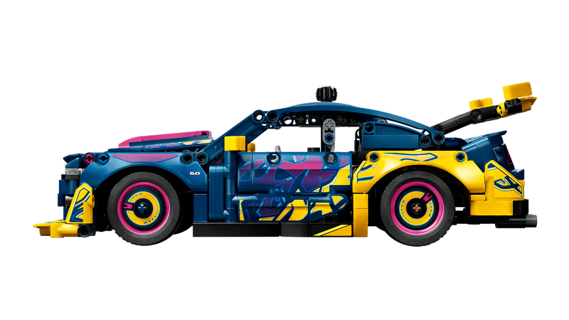 LEGO® Technic: Custom Garage Ford Mustang GT Car
