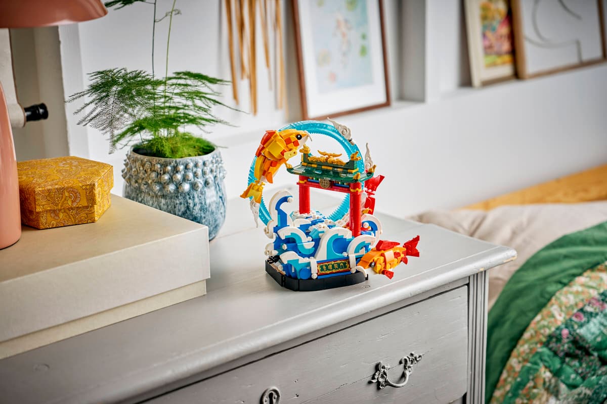 LEGO® Other: Prosperity Carp Leaping