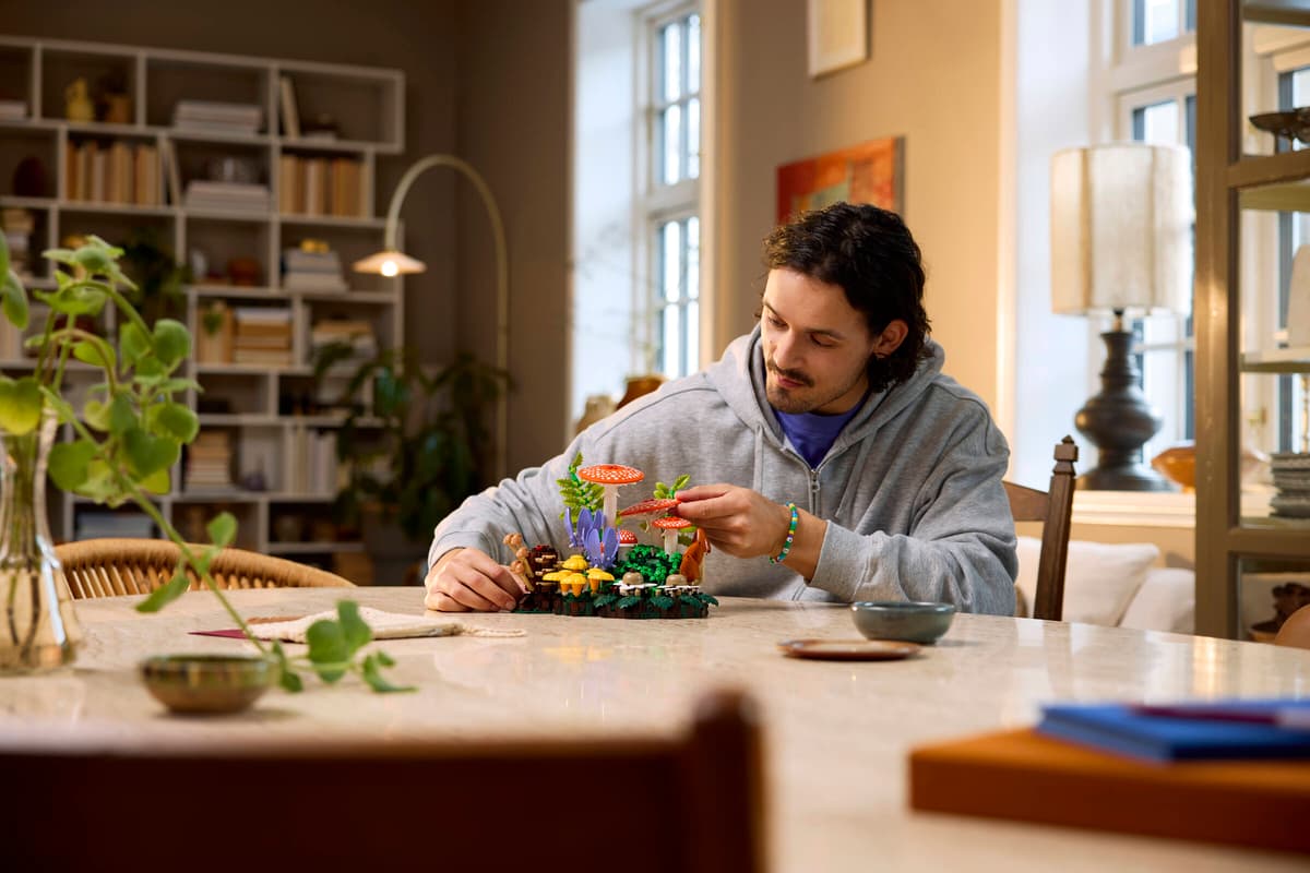 LEGO® Botanicals: Woodland Mushrooms