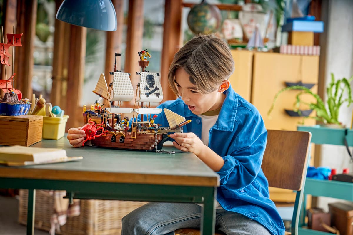 LEGO® Creator: Iconic Pirate Ship