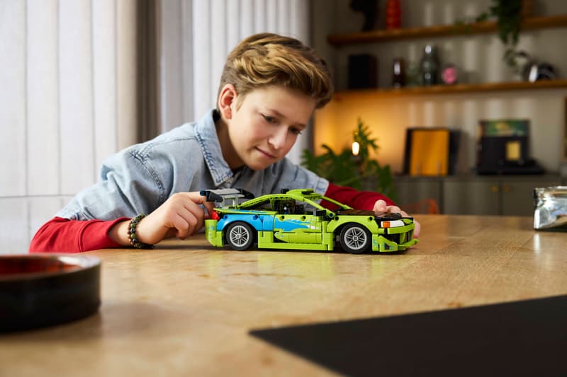 LEGO® Technic: Fast and Furious Mitsubishi Eclipse Car