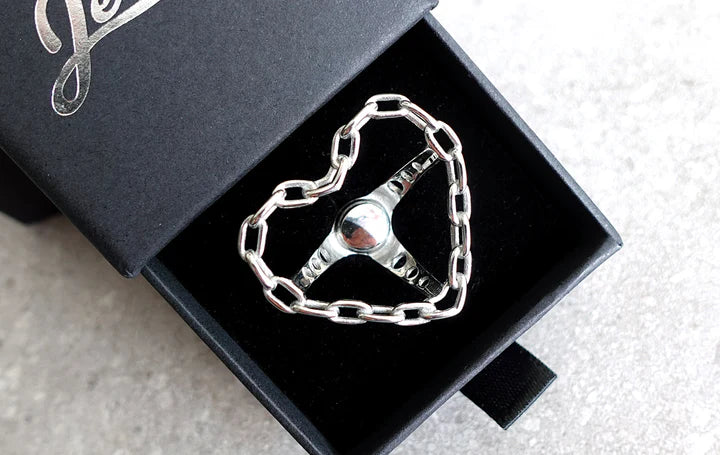 Jevries Heart Shaped Steel Chain Steering Wheel Chrome