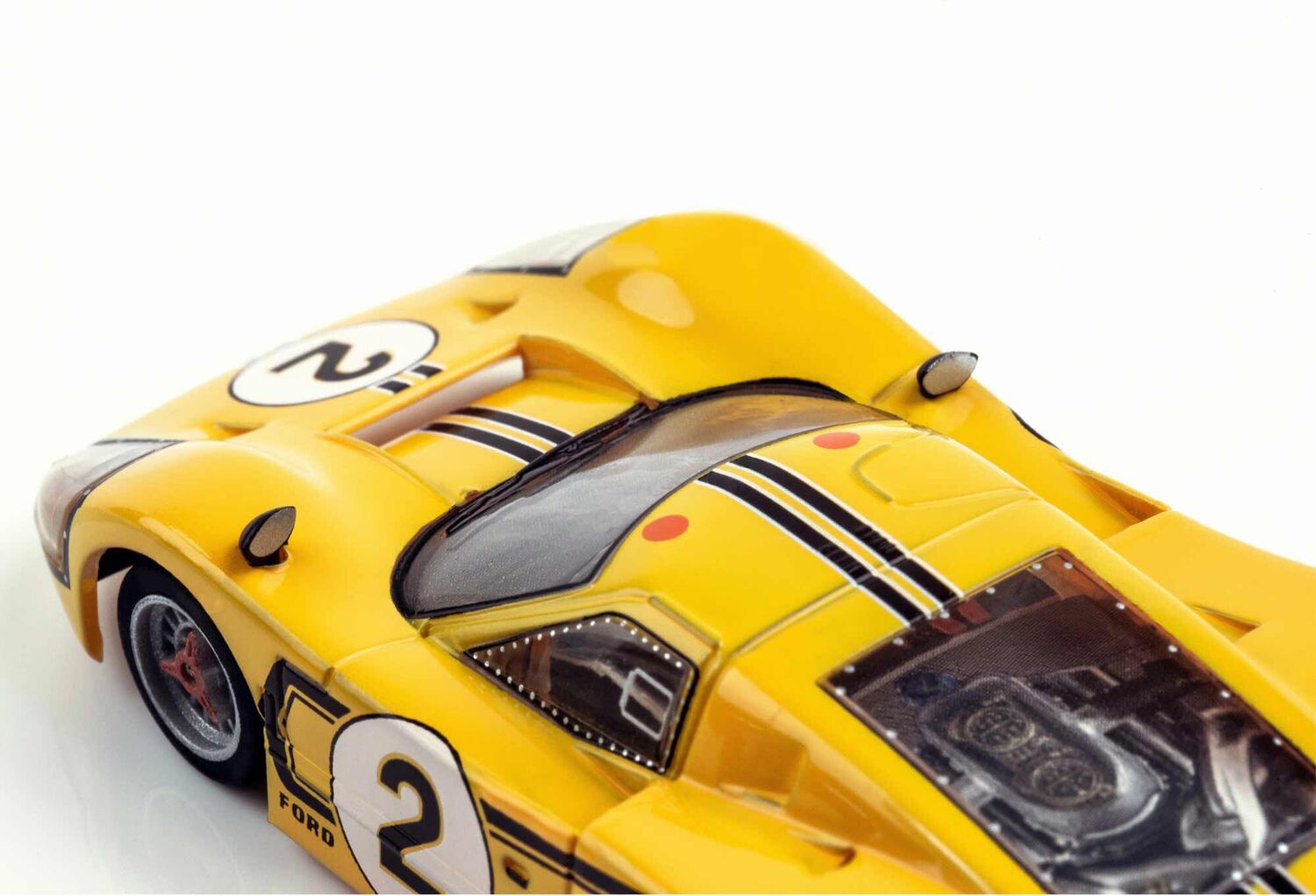 HO Ford GT40 Mk.IV #2 Mega G+ Slot Car, Yellow