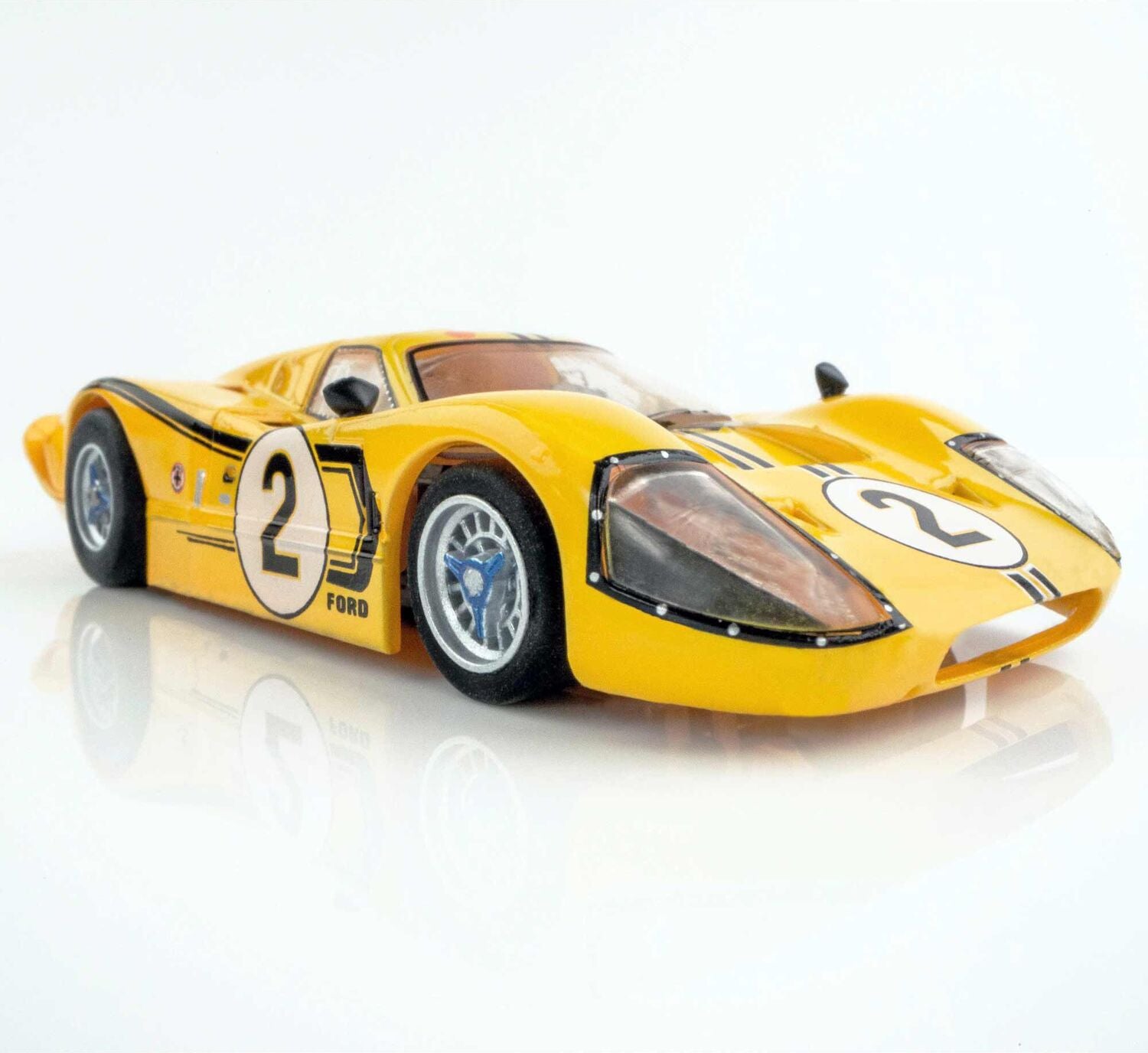 HO Ford GT40 Mk.IV #2 Mega G+ Slot Car, Yellow