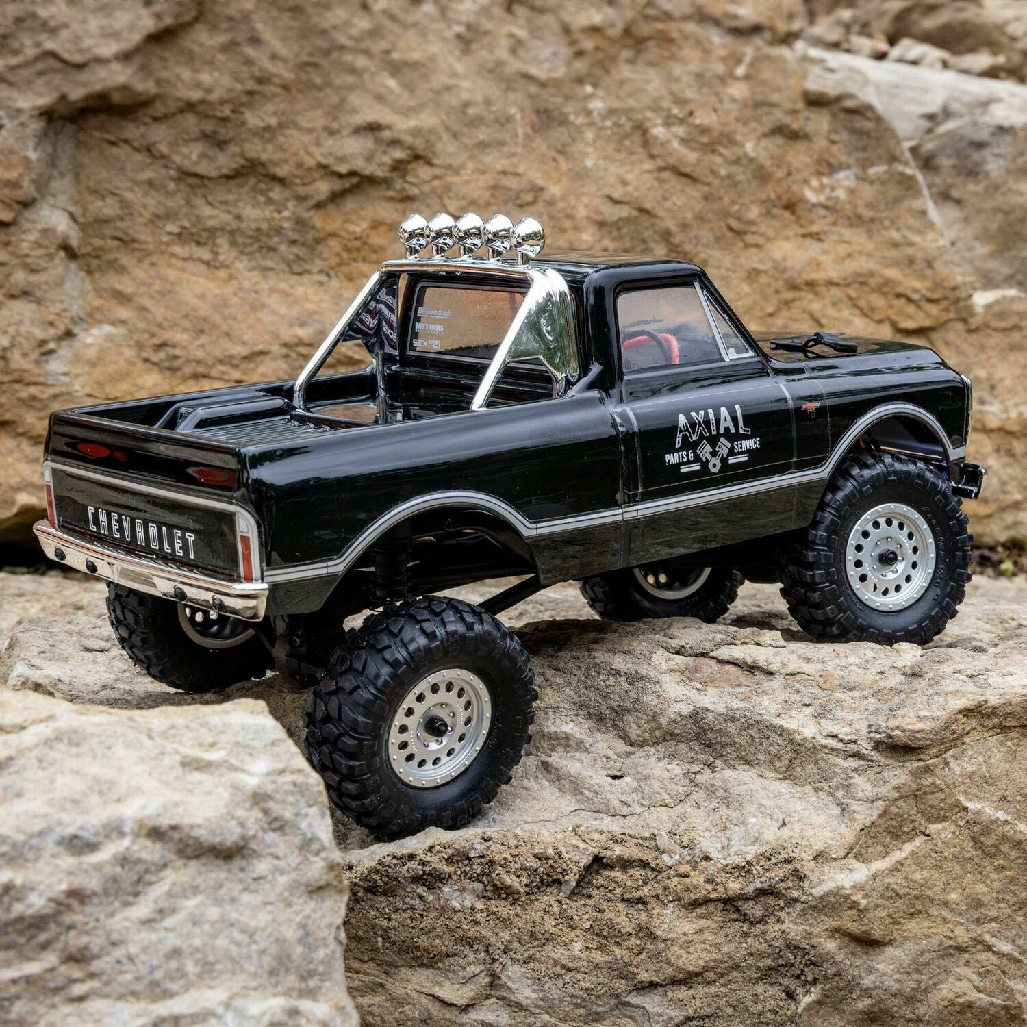 1/24 SCX24 1967 Chevrolet C10 4WD RC Brushed Truck RTR, Black