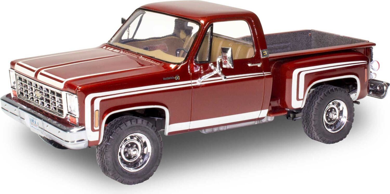 1/24 '76 Chevy Sport Stepside Pickup 4X4