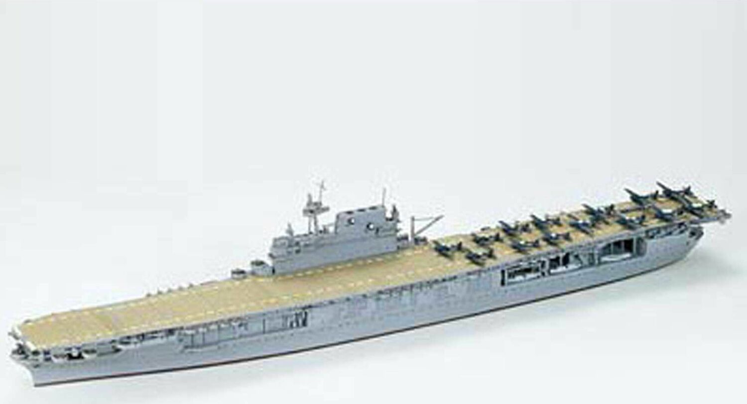 1/700 Enterprise Carrier