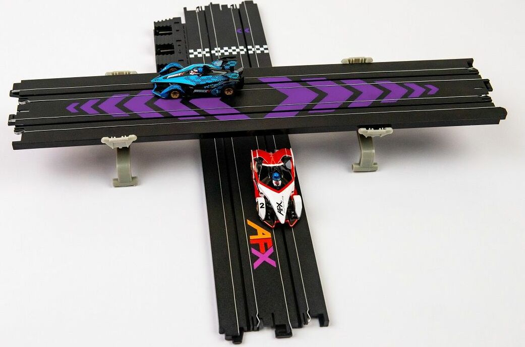 Infinity HO Slot Car Set