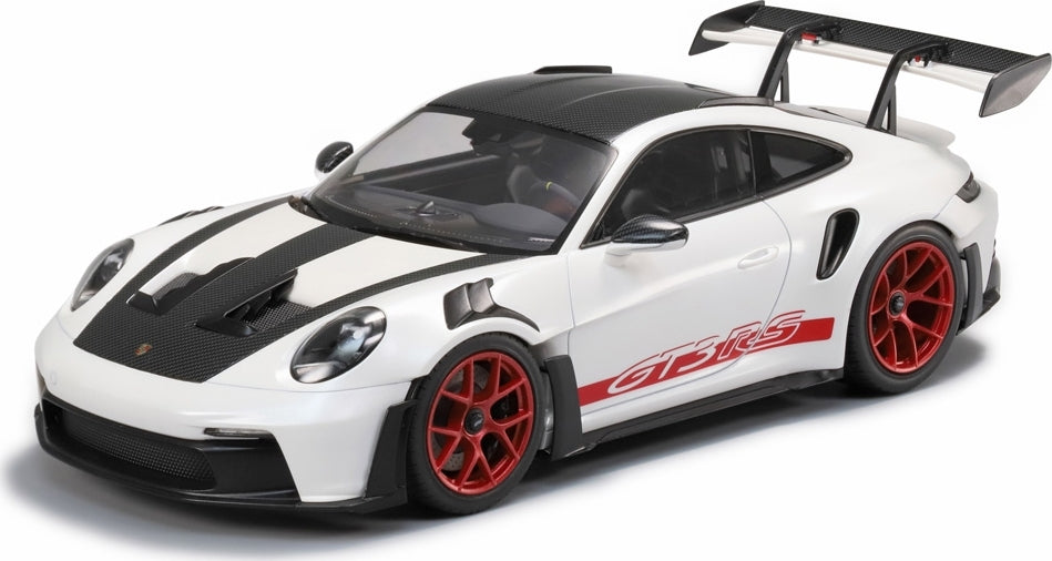 1/24 Porsche 911 GT3 RS (992) Plastic Model