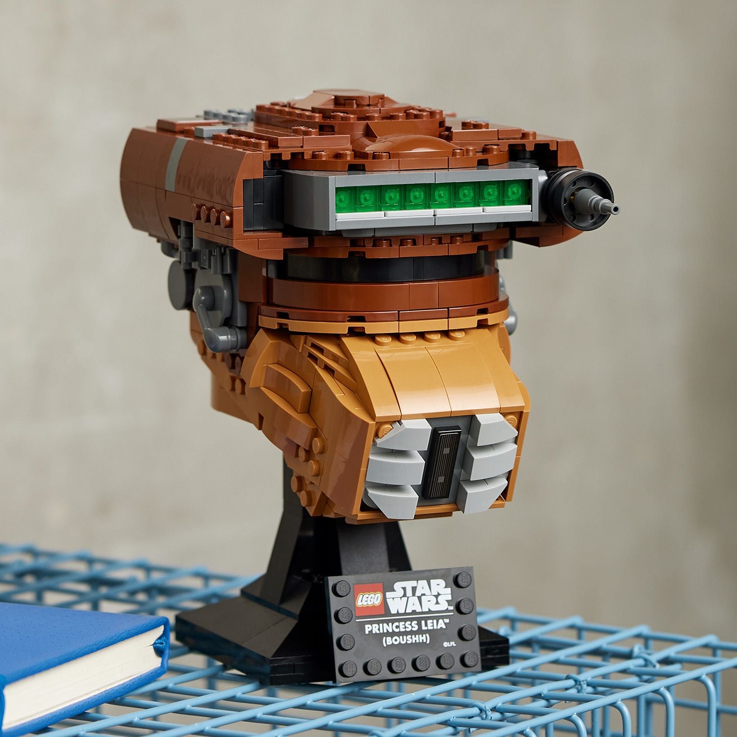 LEGO® Star Wars Princess Leia (Boushh) Helmet