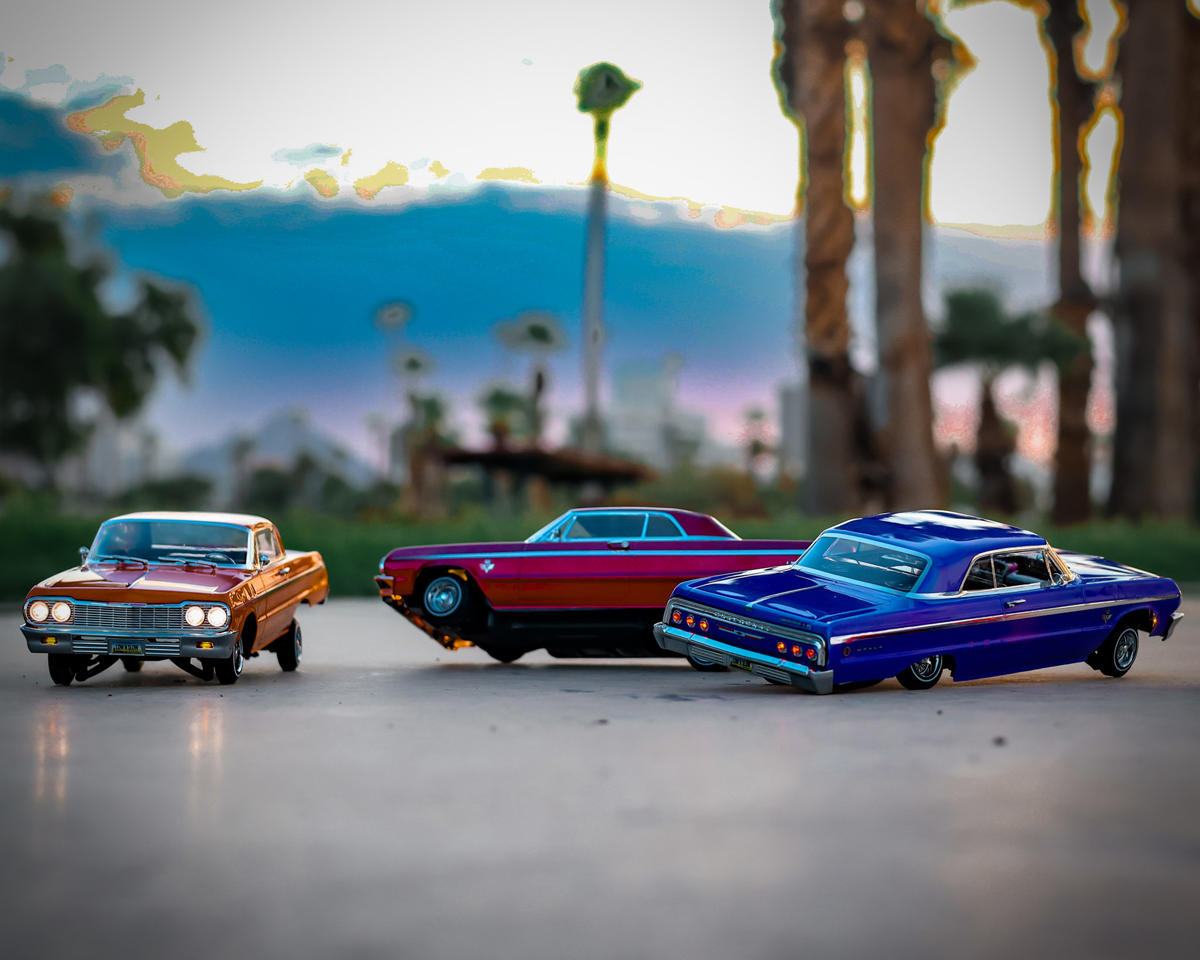 Redcat SixtyFour-18 1964 Chevrolet Impala SS 1/18 Hopping Lowrider (Blue)
