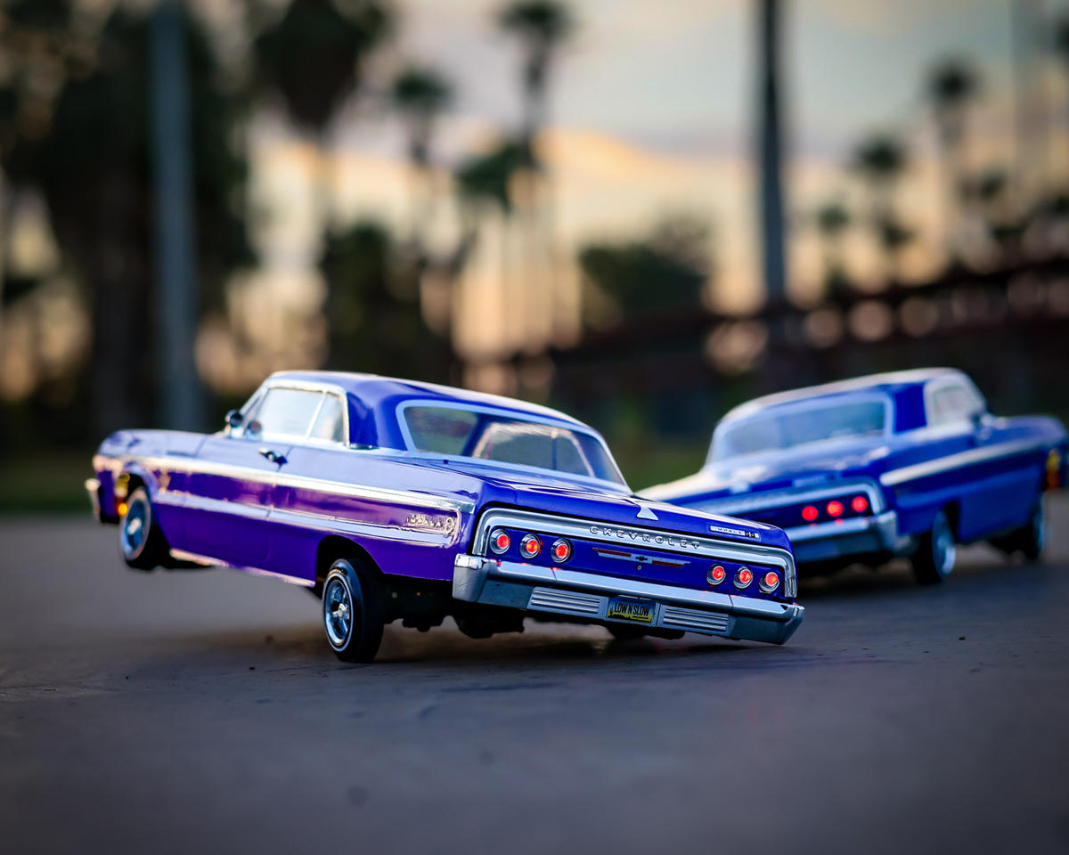 Redcat SixtyFour-18 1964 Chevrolet Impala SS 1/18 Hopping Lowrider (Red)