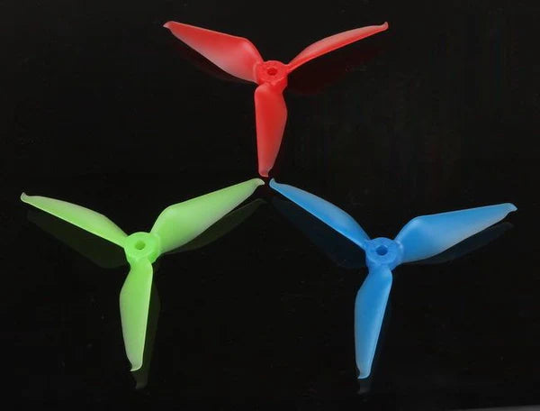 Race Kraft 5046TCS Tri Blade Propellers Clear Blue (4)