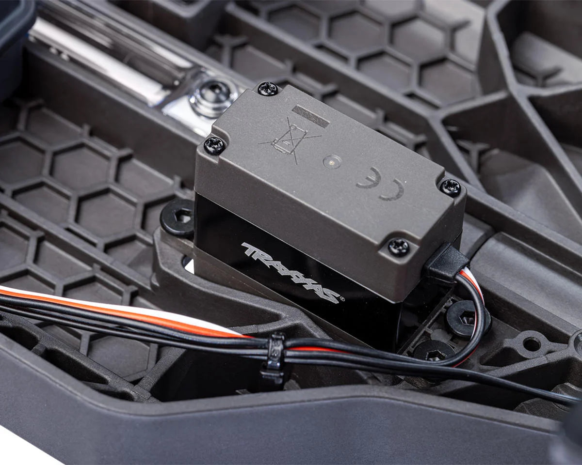 Traxxas Ford Raptor R 4x4 Ultimate VXL Brushless RTR 1/10 4WD Truck (Fox SE)