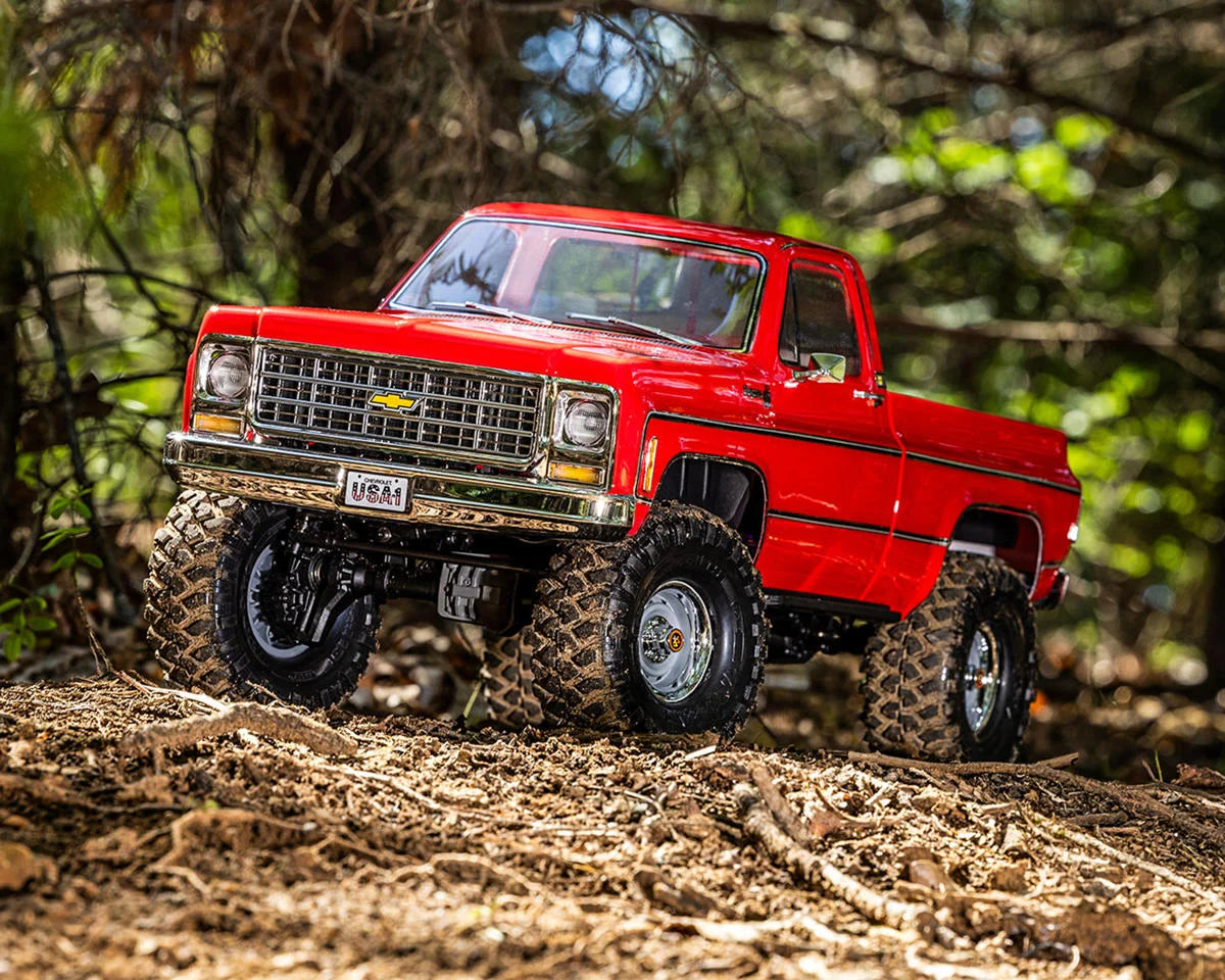 Traxxas TRX-4® 1/10 4WD RTR Scale & Trail® Rock Crawler w/1979 Chevrolet® K10 Truck Body (Red)