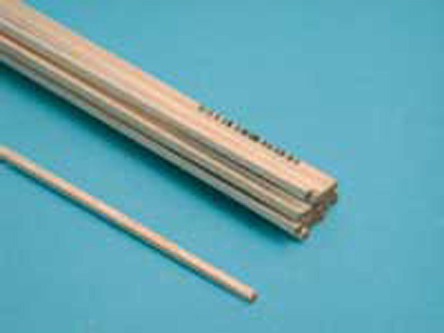 Balsa Strips 3/32 x 3/32 x 36 (30)