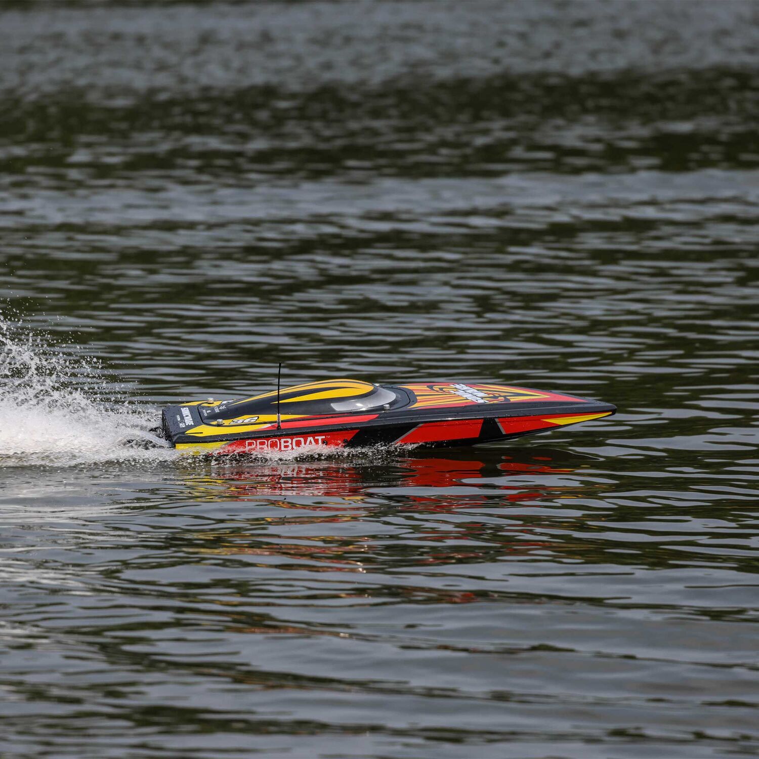 Sonicwake V2 36" Self-Righting Brushless Deep-V RTR, Black